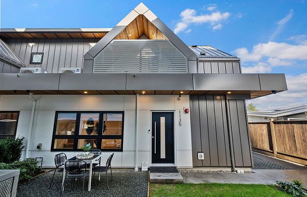 1135 W 33rd Avenue Shaughnessy