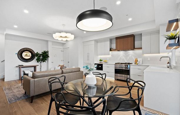 1135 W 33rd Avenue Shaughnessy