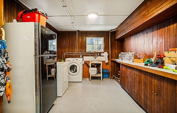 475 W 27th Avenue Cambie