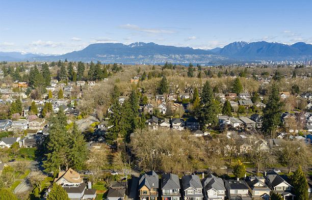 3287 W 38th Avenue Kerrisdale