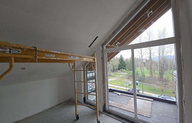 1 98 W 37th Avenue Cambie