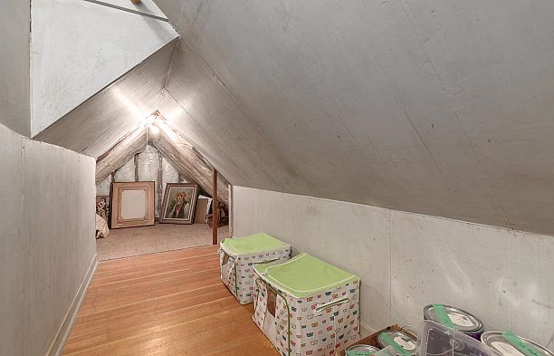 6137 Mccleery Street Kerrisdale