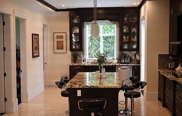 1985 W 52nd Avenue Kerrisdale