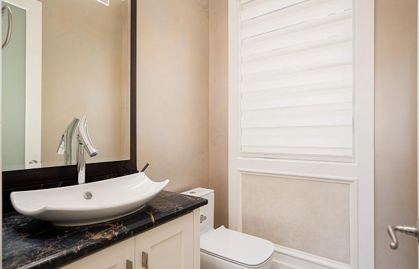 3287 W 38th Avenue Kerrisdale