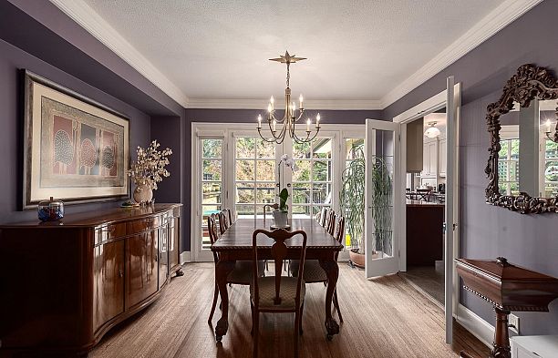 6137 Mccleery Street Kerrisdale