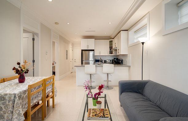 3287 W 38th Avenue Kerrisdale