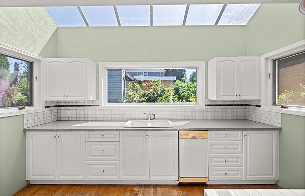 3470 W 43rd Avenue Southlands