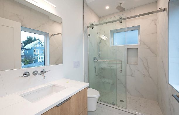 4424 W 4th Avenue Point Grey