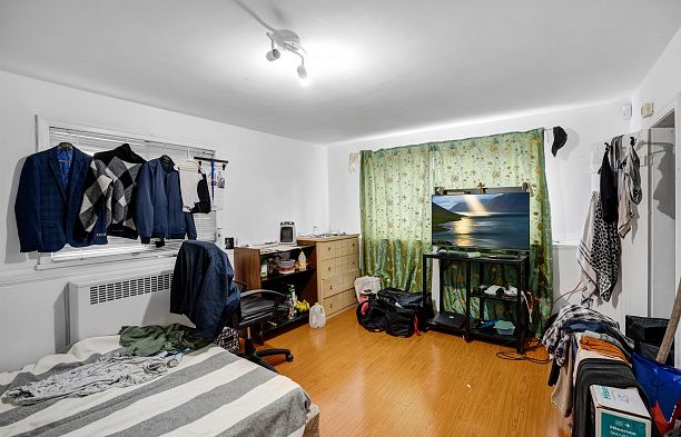 285 E 48th Avenue Main