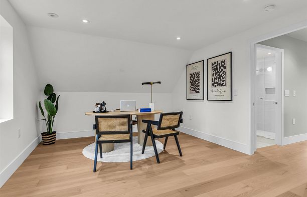 108 W 18th Avenue Cambie