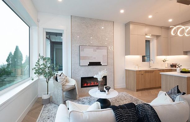 4426 W 4th Avenue Point Grey