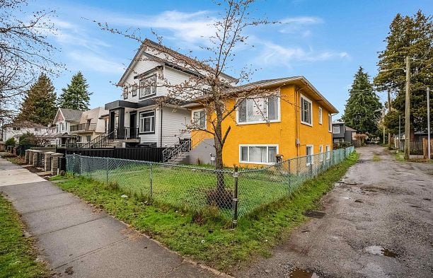 285 E 48th Avenue Main