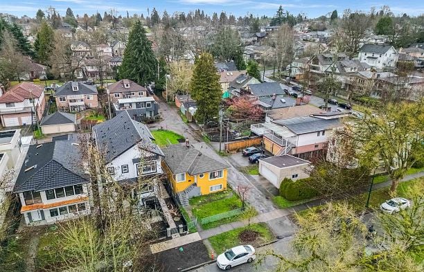 285 E 48th Avenue Main