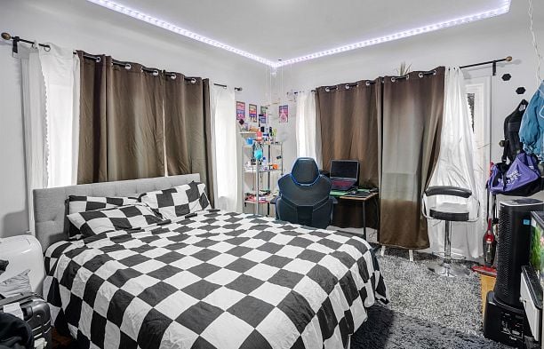 285 E 48th Avenue Main