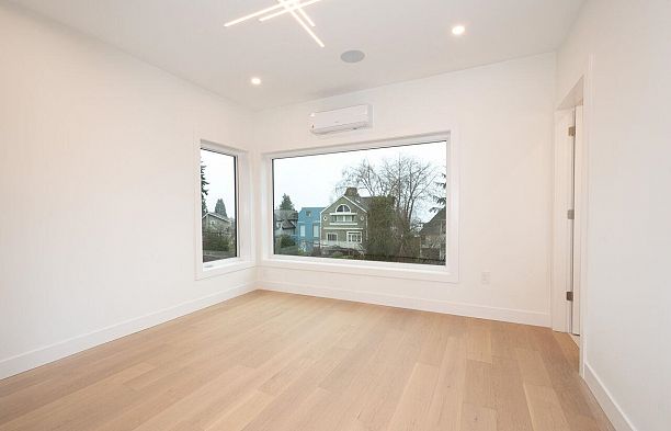 4426 W 4th Avenue Point Grey