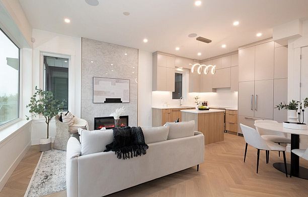 4426 W 4th Avenue Point Grey