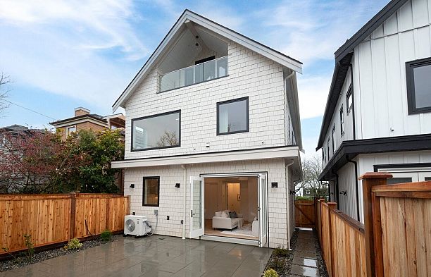 4424 W 4th Avenue Point Grey