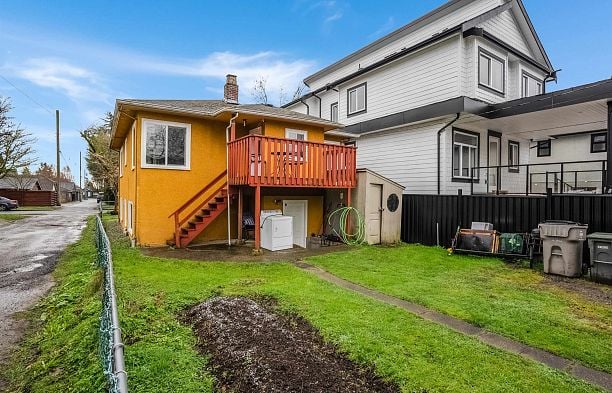 285 E 48th Avenue Main