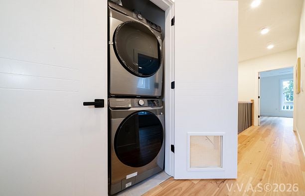 2837 W 31st Avenue MacKenzie Heights