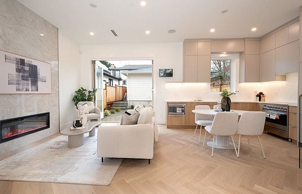 4424 W 4th Avenue Point Grey