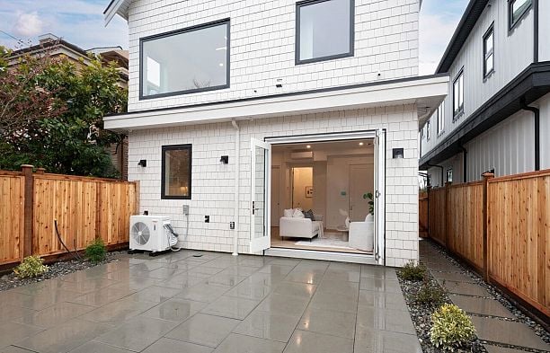 4424 W 4th Avenue Point Grey