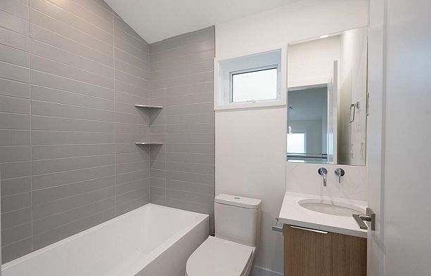 4424 W 4th Avenue Point Grey