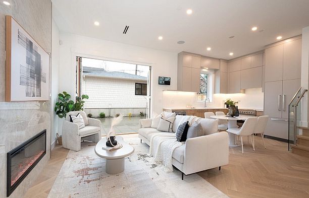 4424 W 4th Avenue Point Grey