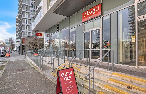 1405 1788 Columbia Street False Creek