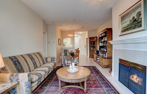 402 3621 W 26th Avenue Dunbar