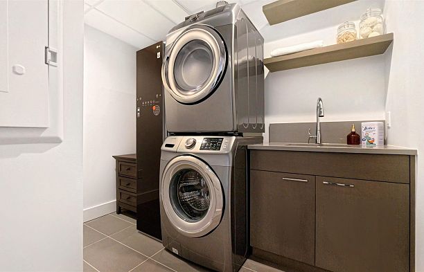 204 1009 Laurier Avenue Shaughnessy