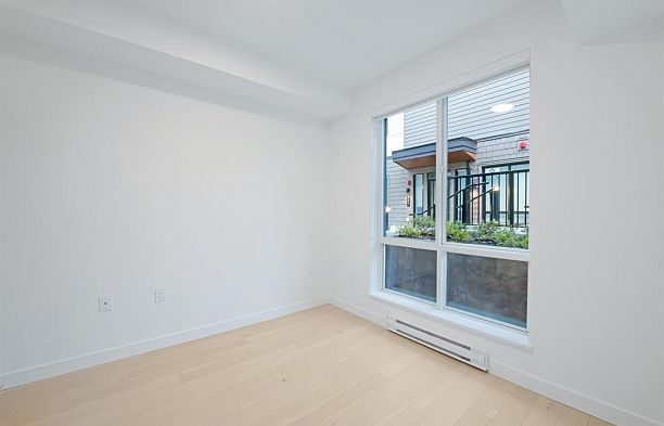 871 33 Avenue Cambie