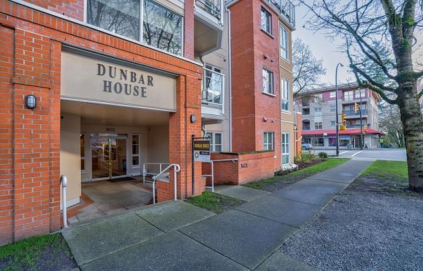 402 3621 W 26th Avenue Dunbar