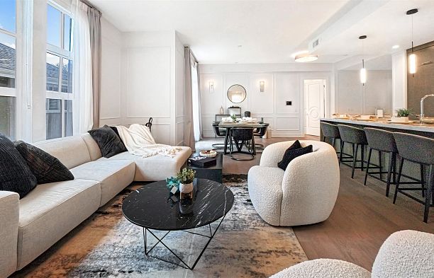 204 1009 Laurier Avenue Shaughnessy