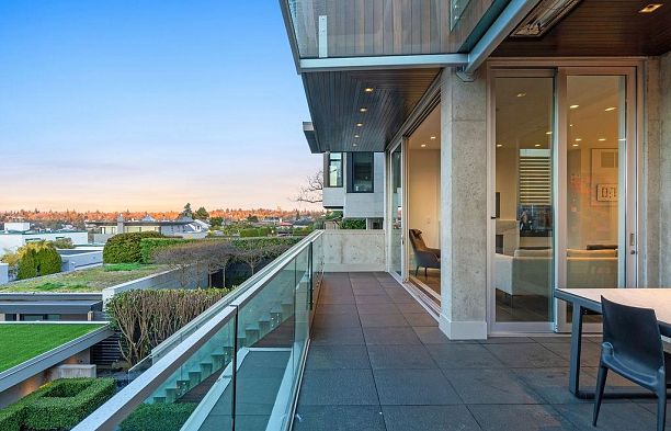 2705 W 30th Avenue MacKenzie Heights