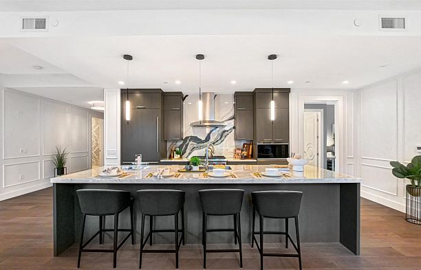 204 1009 Laurier Avenue Shaughnessy