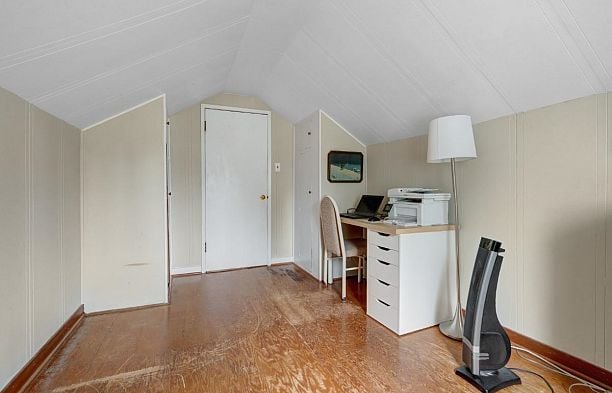 7405 West Boulevard S.W. Marine