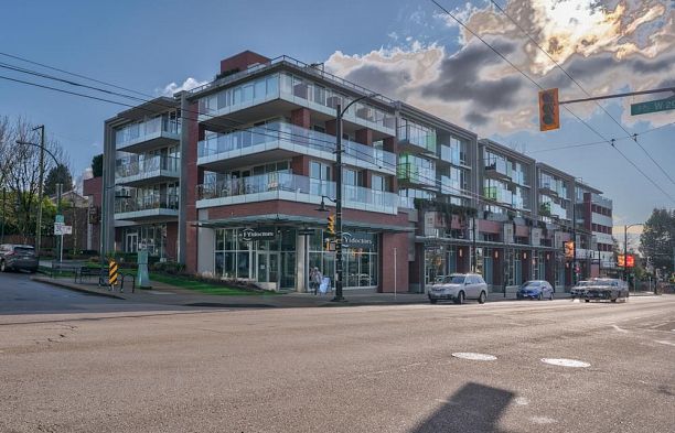 402 3621 W 26th Avenue Dunbar