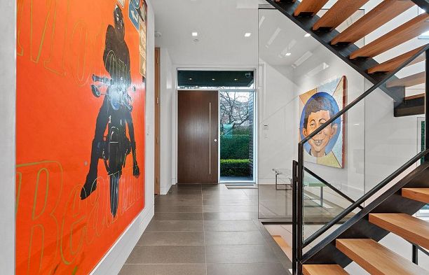 2705 W 30th Avenue MacKenzie Heights