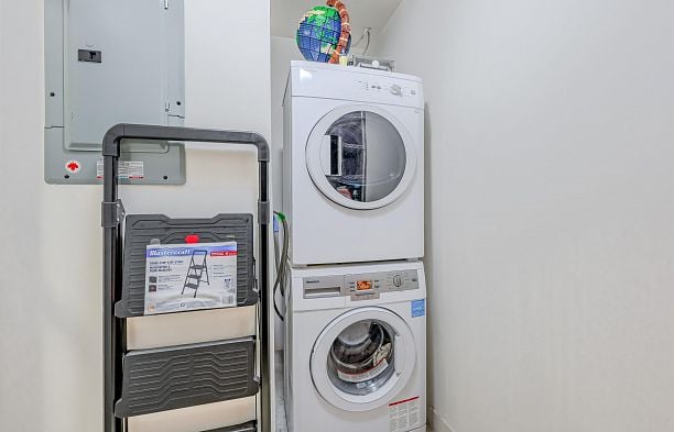 208 4408 Cambie Street Cambie