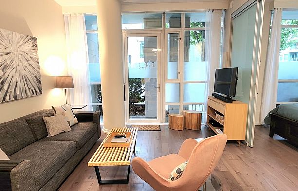 186 ATHLETES WAY, Vancouver BC V5Y 0B7 False Creek