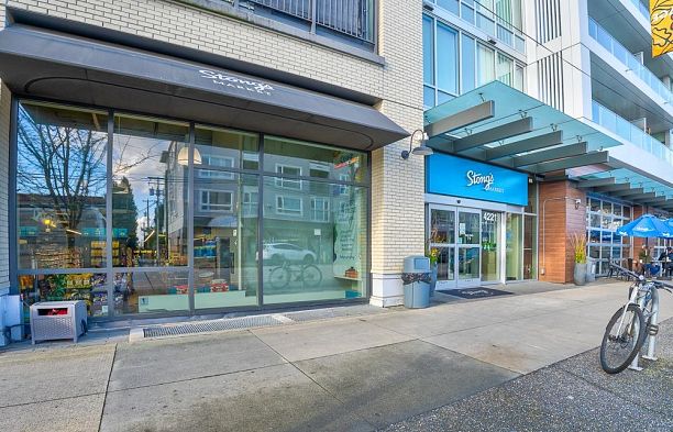 402 3621 W 26th Avenue Dunbar