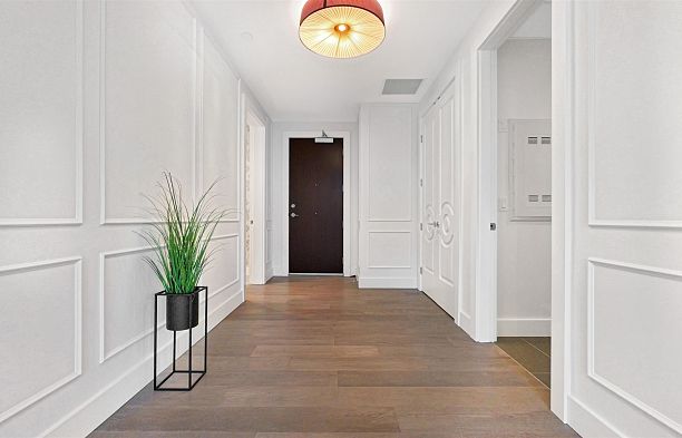 204 1009 Laurier Avenue Shaughnessy