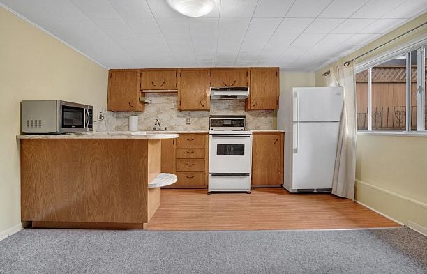 7405 West Boulevard S.W. Marine