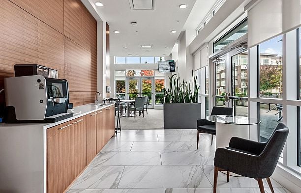 372 438 W King Edward Avenue Cambie