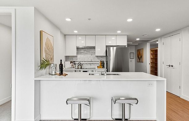 372 438 W King Edward Avenue Cambie