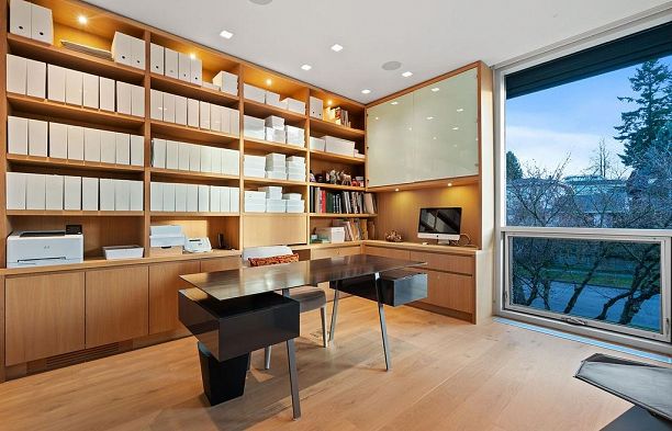 2705 W 30th Avenue MacKenzie Heights