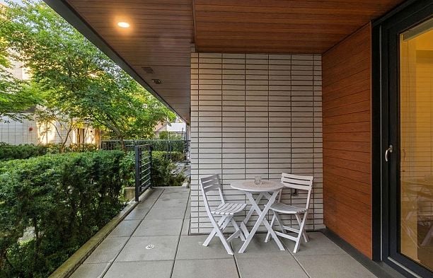 105 5383 Cambie Street Cambie