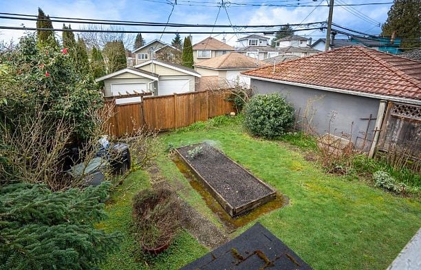 7405 West Boulevard S.W. Marine