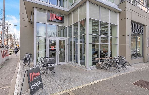 1405 1788 Columbia Street False Creek