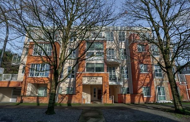 402 3621 W 26th Avenue Dunbar